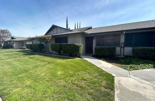 Stylish  Newly renovated Condo in McHenry Highlands - 215 Floyd Avenue, Modesto, CA 95350