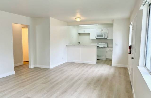 2612 Anchor | Marina Village | Unfurnished - 2612 Anchor Avenue, Port Hueneme, CA 93041