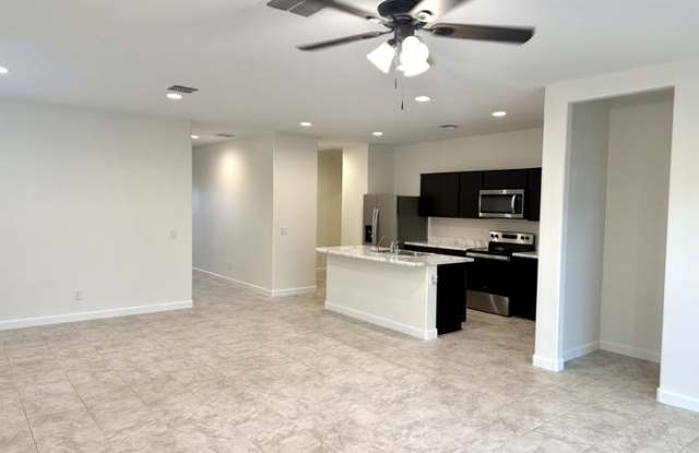 8233 West Clemente Way Gallery 4
