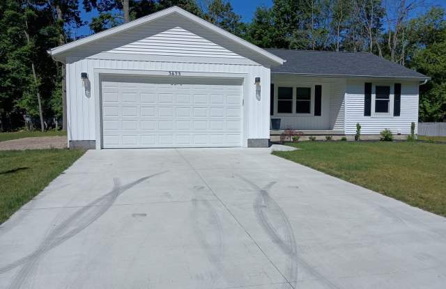 Coming Soon! 2 bed 1 bath Single Family home in Norton Shores! photos photos Coming Soon! 2 bed 1 bath Single Family home in Norton Shores! photos photos