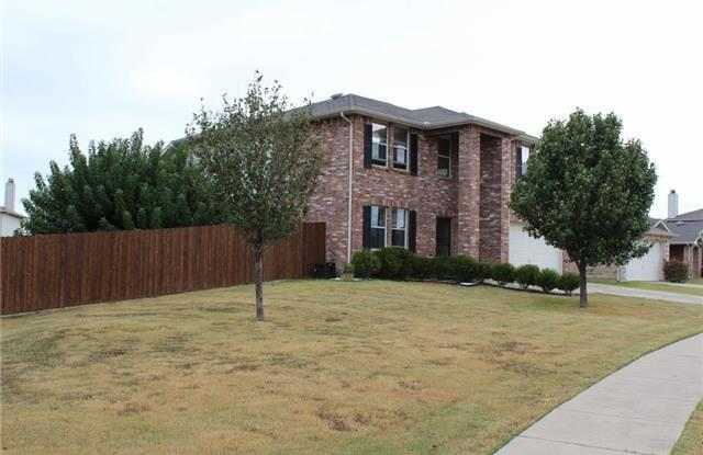 1701 Silverwood Lane Gallery 2