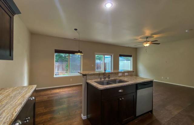 8756 West Evening Star Lane Gallery 3