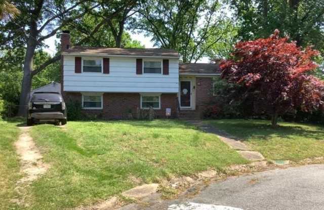 1633 Tallwood Court - 1633 Tallwood Court, Norfolk, VA 23518