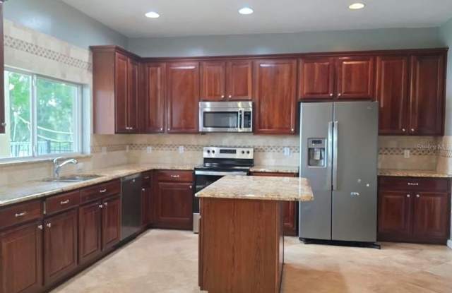 14710 CABLESHIRE Way Gallery 2