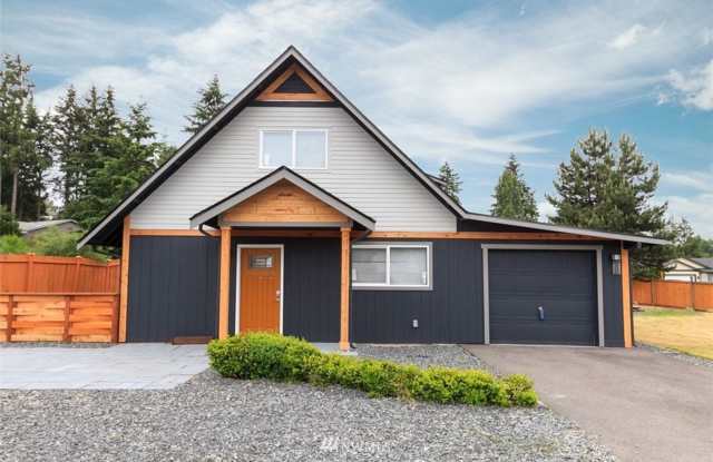 Check This One Out! Beautiful Puyallup Home! photos photos