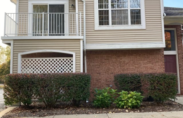 56384 Chesapeake Trl - 56384 Chesapeake Trail, Macomb County, MI 48316