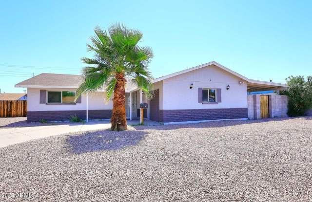 4031 N 81ST Avenue photos photos