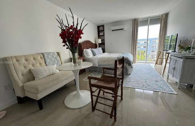 1615 West Ave photos photos