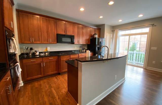 12239 WATER ELM Lane Gallery 4