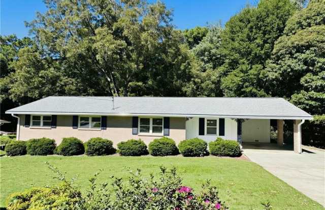 4104 Cedar Knoll Drive Gallery 1