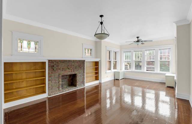 5814 N WINTHROP Avenue Gallery 4