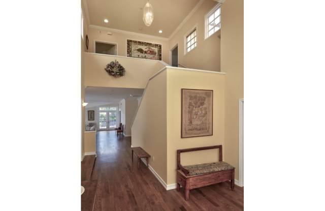 2175 CITRON Road Gallery 2