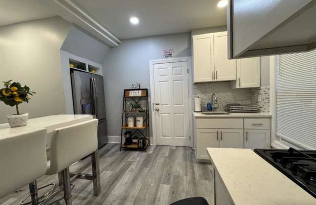 302 Copeland St. photos photos
