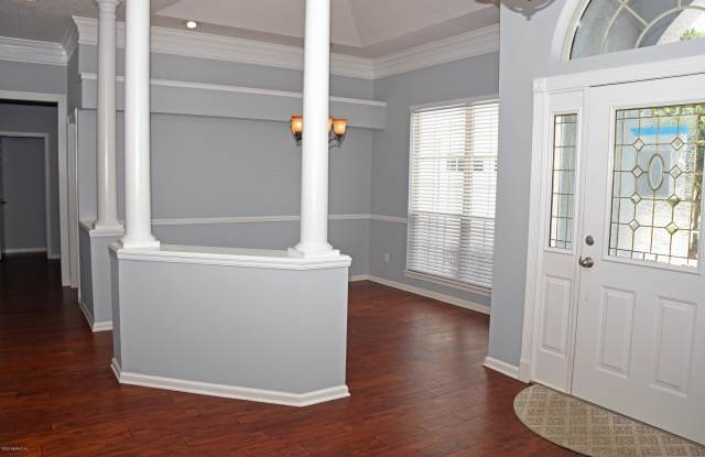 329 SEA MOSS LN Gallery 4
