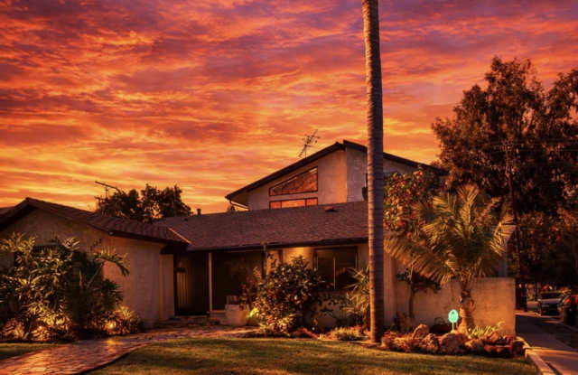 5183 Topanga Canyon Blvd photos photos