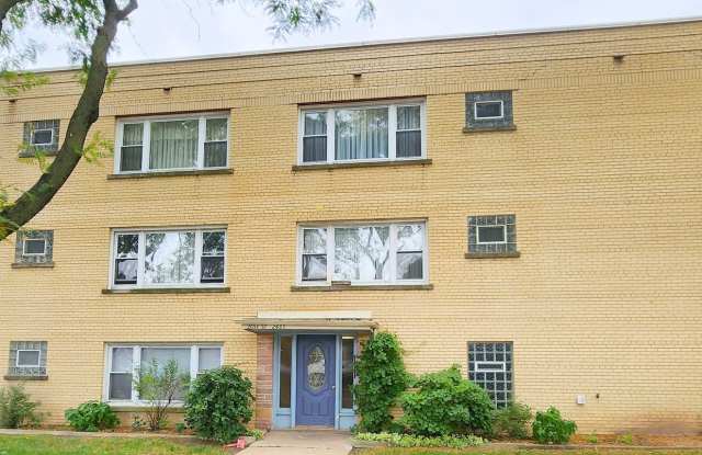 2657 W CARMEN Avenue - 2657 West Carmen Avenue, Chicago, IL 60625 2657 W CARMEN Avenue - 2657 West Carmen Avenue, Chicago, IL 60625