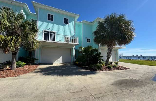 Gulf Breeze - Sea View Pines - 3 bedroom, 3 bathroom - Waterfront photos photos