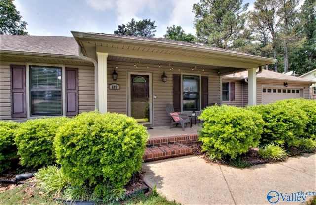 697 Crestview Drive photos photos