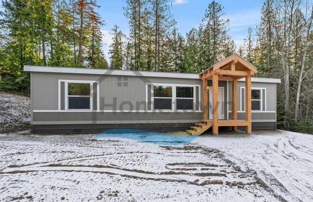 3 Bedroom 2 Bathroom Home on a Private Lot out in the Country Near Sagle! photos photos