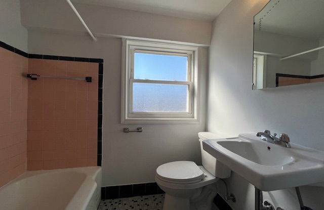 7409 North Claremont Avenue photos photos