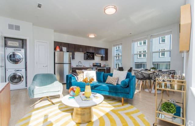 3698 Washington St - 3698 Washington Street, Boston, MA 02130