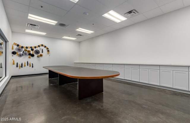 6739 W CACTUS Road Gallery 2