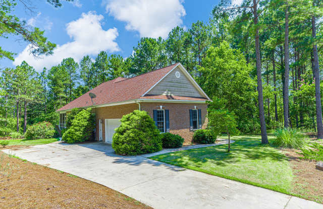 8 Winding Trail Gallery 3