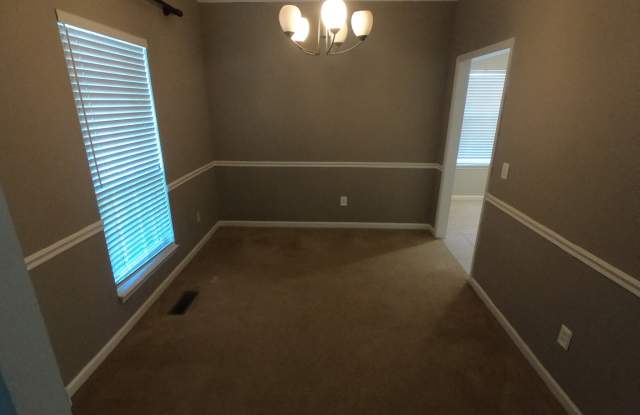 1327 Georgetown Dr Gallery 4