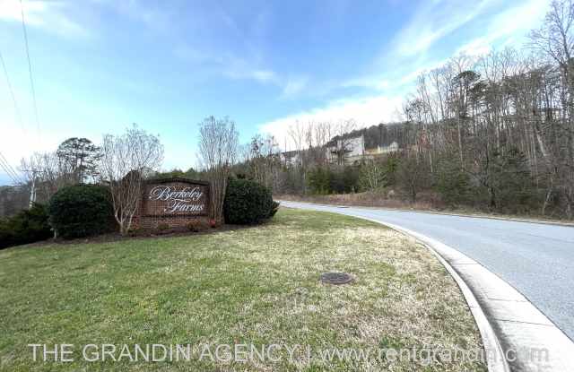 4235 Berkeley Place Drive Gallery 2