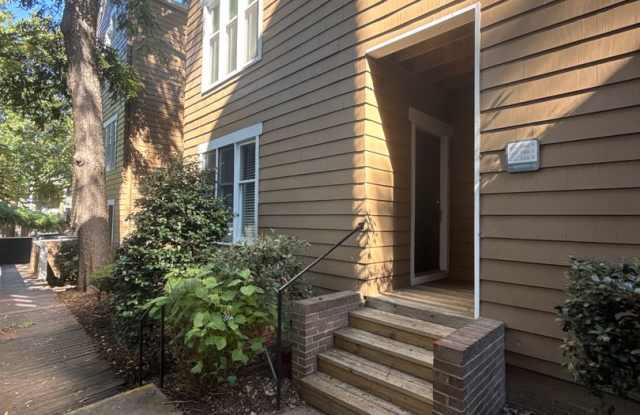 T.R. Lawing Realty Property Gallery 3