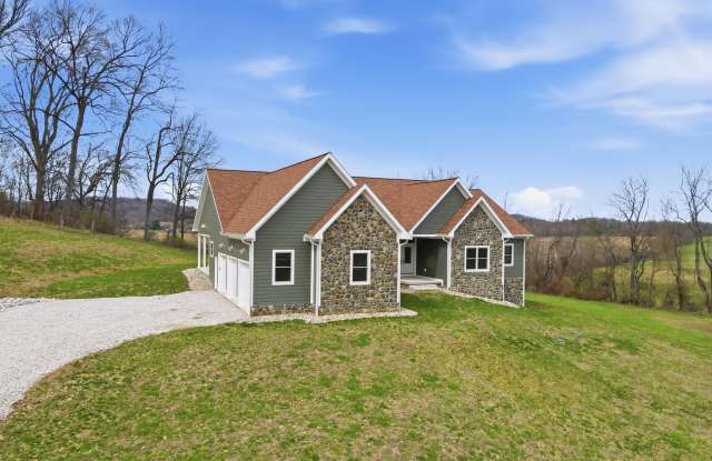3597 Country Club Road SW Gallery 3