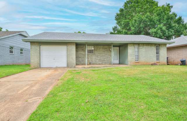 Cute home in Shawnee photos photos