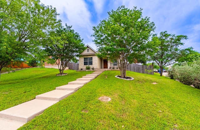 Bright, Open Living on a Spacious Corner Lot Gallery 4