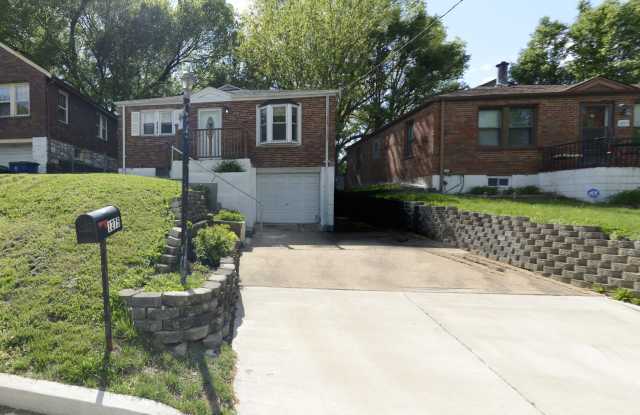 1275 North Florissant Road photos photos