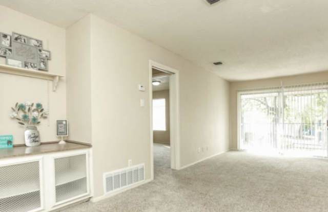 5132 Northwest Loop 410 Gallery 3