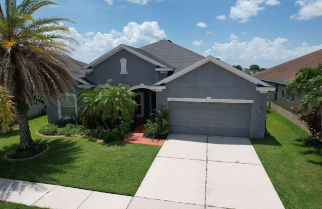 3 Bed - 2.5 Bath - Water View - Comm Pool - 1216 Parker Den Drive, Ruskin, FL 33570