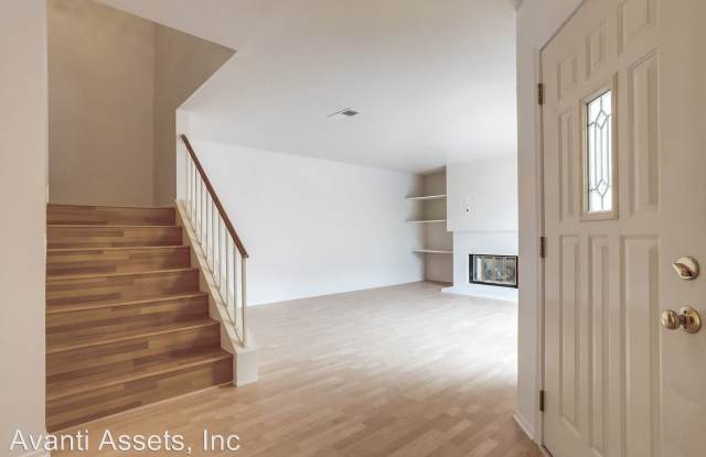 12587 Montellano Ter Gallery 4