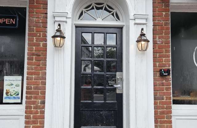 80 Market Square unit: 7 photos photos