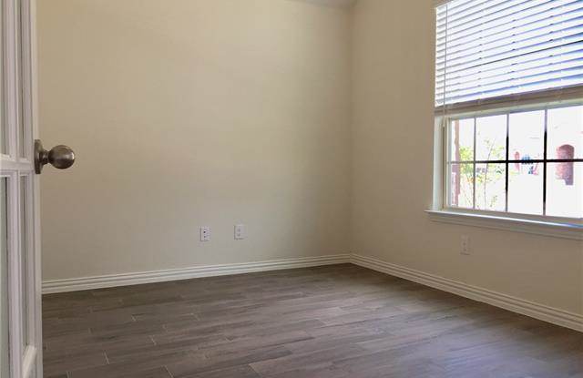 2734 Salt Creek Way Gallery 4