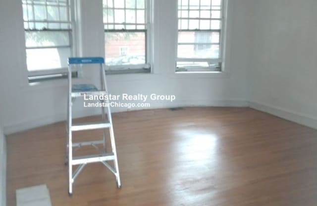2652 W Ardmore Ave Gallery 4