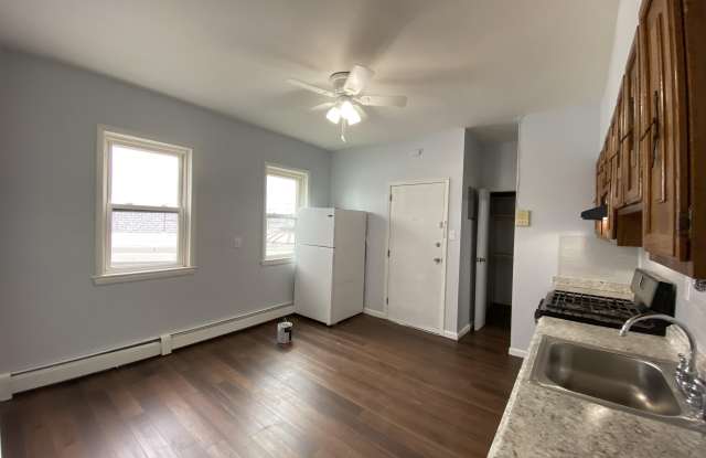 123 WEST 19TH ST photos photos