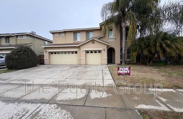 3116 W Buena Vista - 3116 West Buena Vista Avenue, Visalia, CA 93291