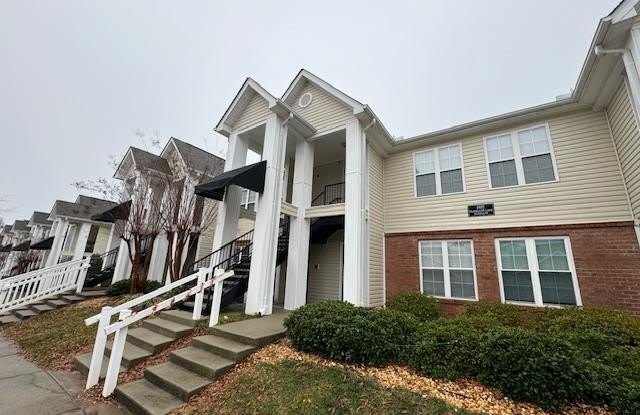 2400 Huntscroft Lane photos photos