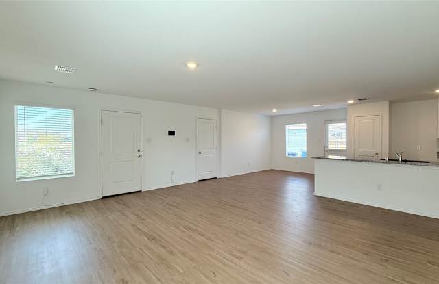 1005 Desert Willow Drive Gallery 3