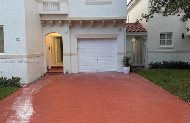 14816 SW 104th St photos photos