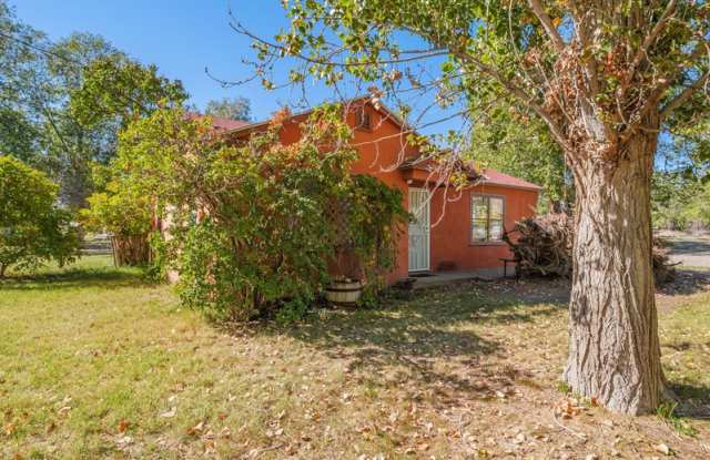 685 33 Road Gallery 2