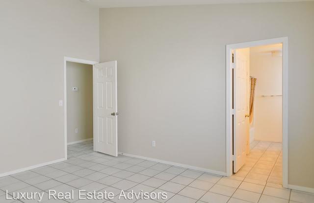 8112 Hercules Drive Gallery 2