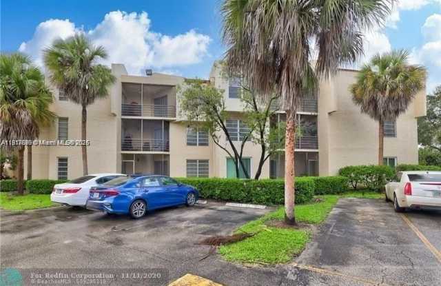 3100 Riverside Dr photos photos