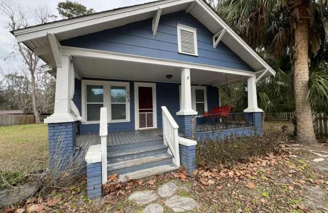 204 W 3rd Street photos photos 204 W 3rd Street photos photos