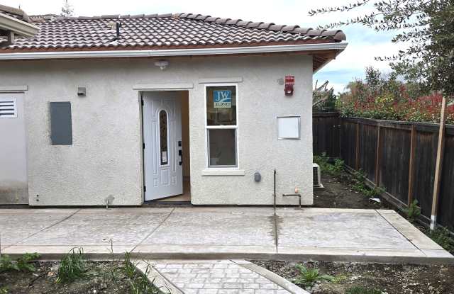 1657 Ceylon Dr photos photos